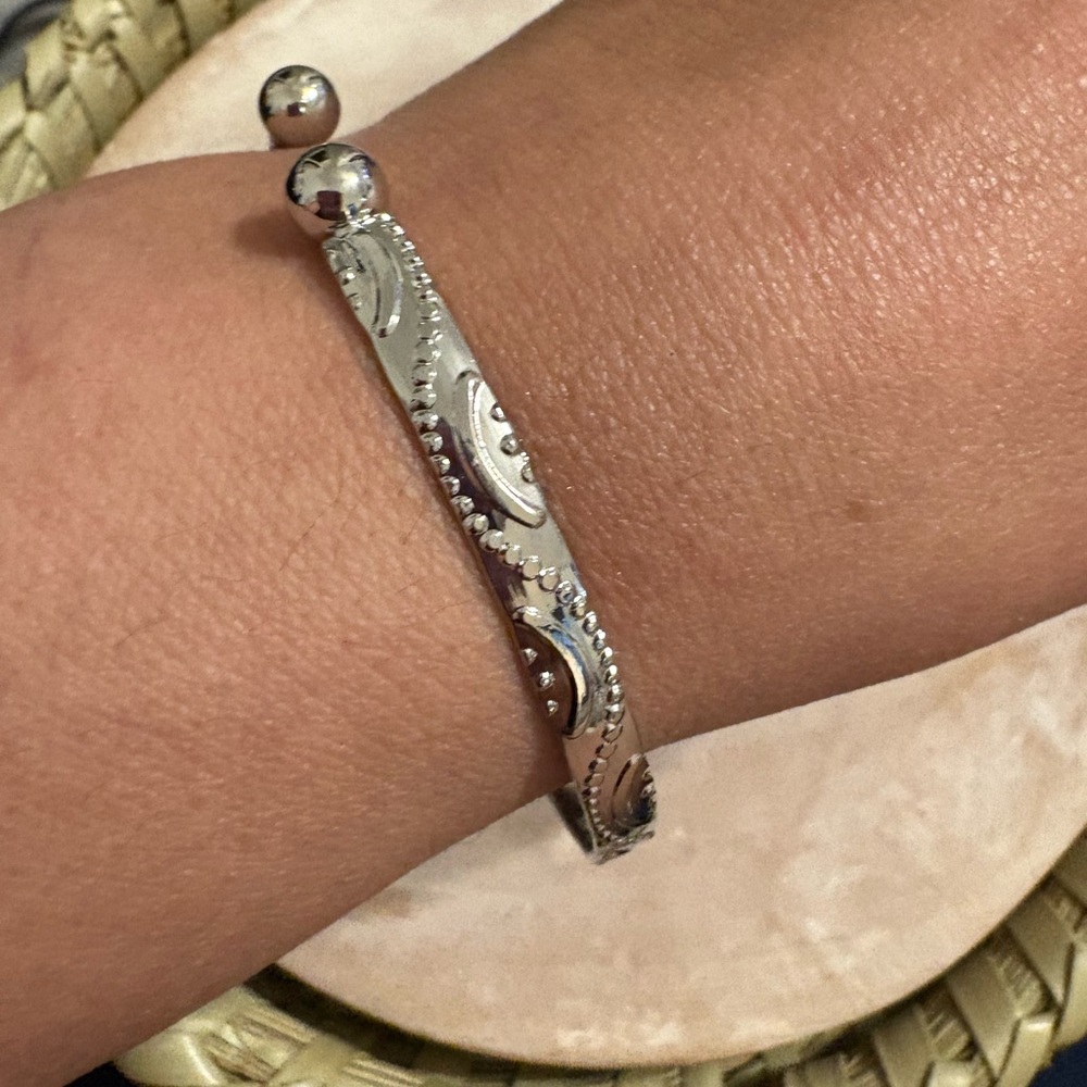 Elegant Silver Bracelet